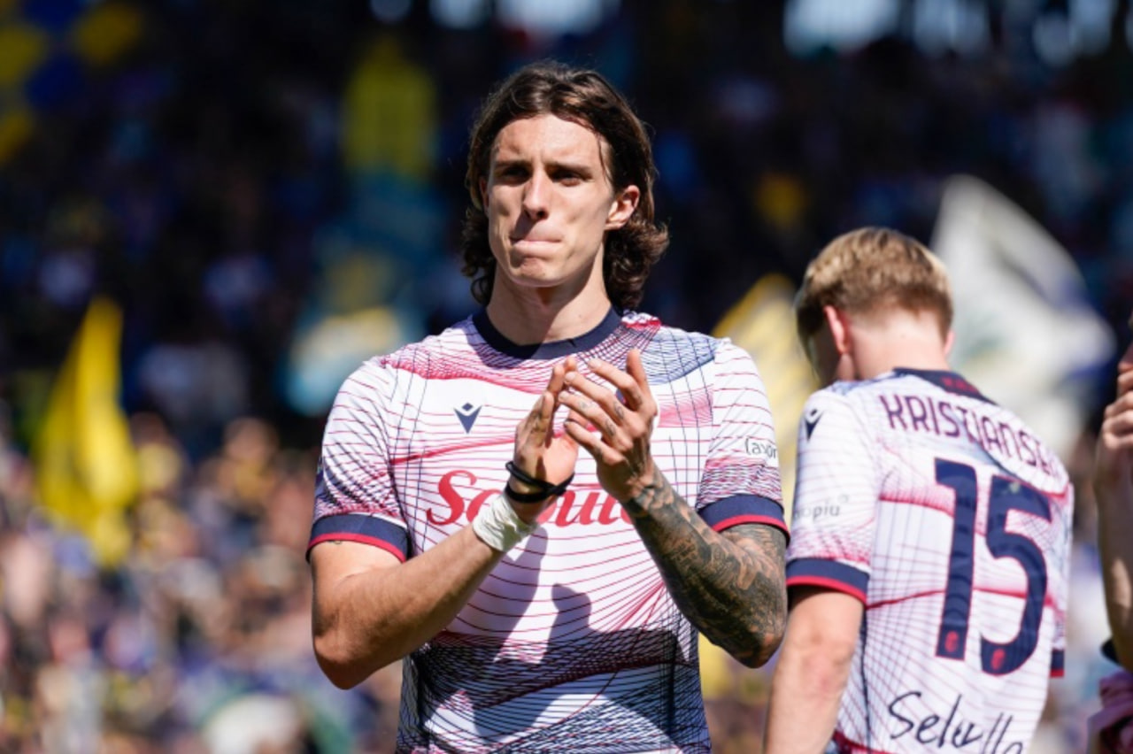 争冠之路！阿森纳瞄准卡拉菲奥里和梅里诺，豪掷重金引援