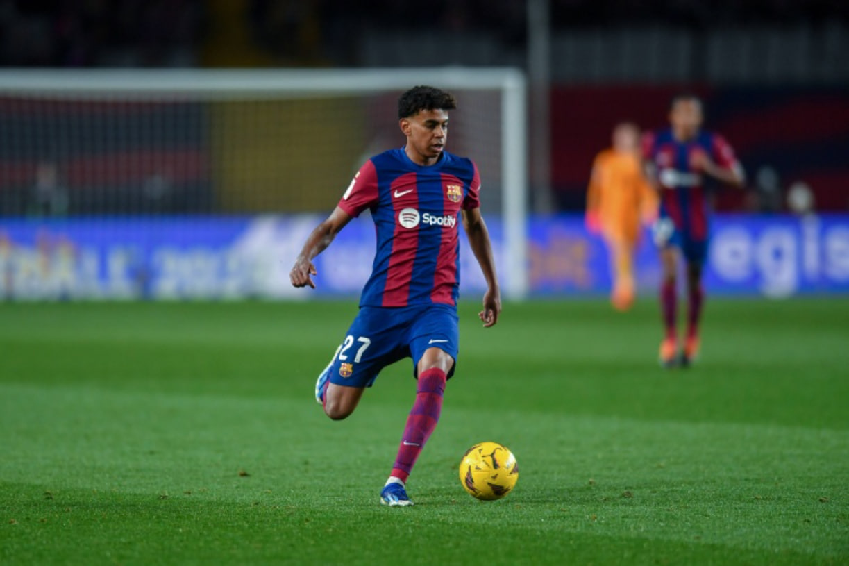 足球神童亚马尔：16岁展露锋芒，价值翻倍至6000万欧！